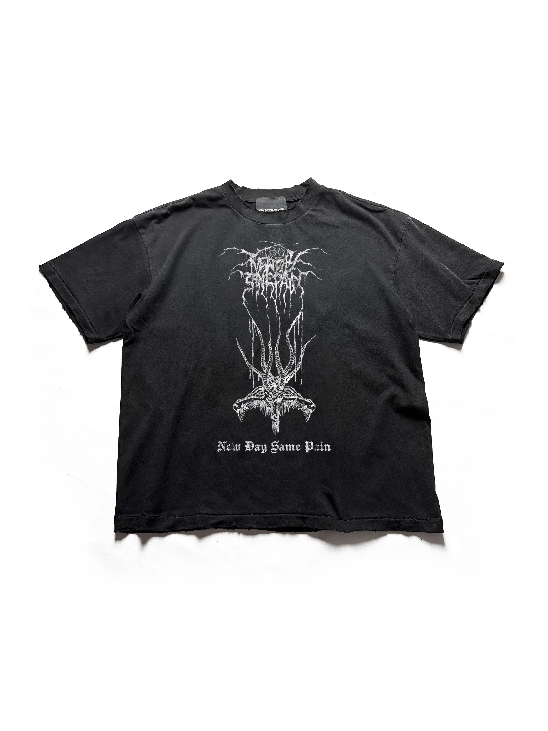 Throne T-Shirt - Black